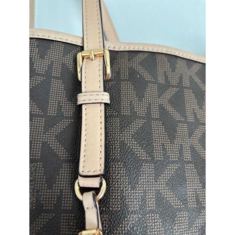 Michael Kors Signature JetSet East West Monogram Buckle Tote Designer Workwear L - Picture 4 of 10